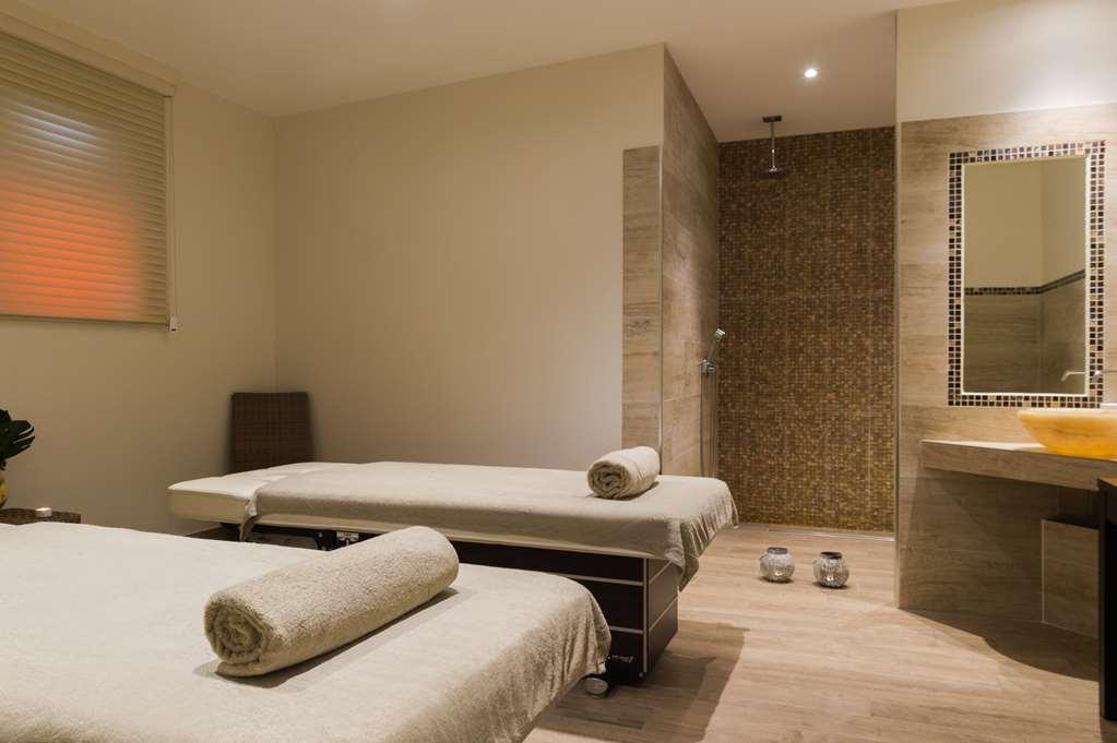Ogaux Vieux Remparts Hotel Provins Kemudahan gambar