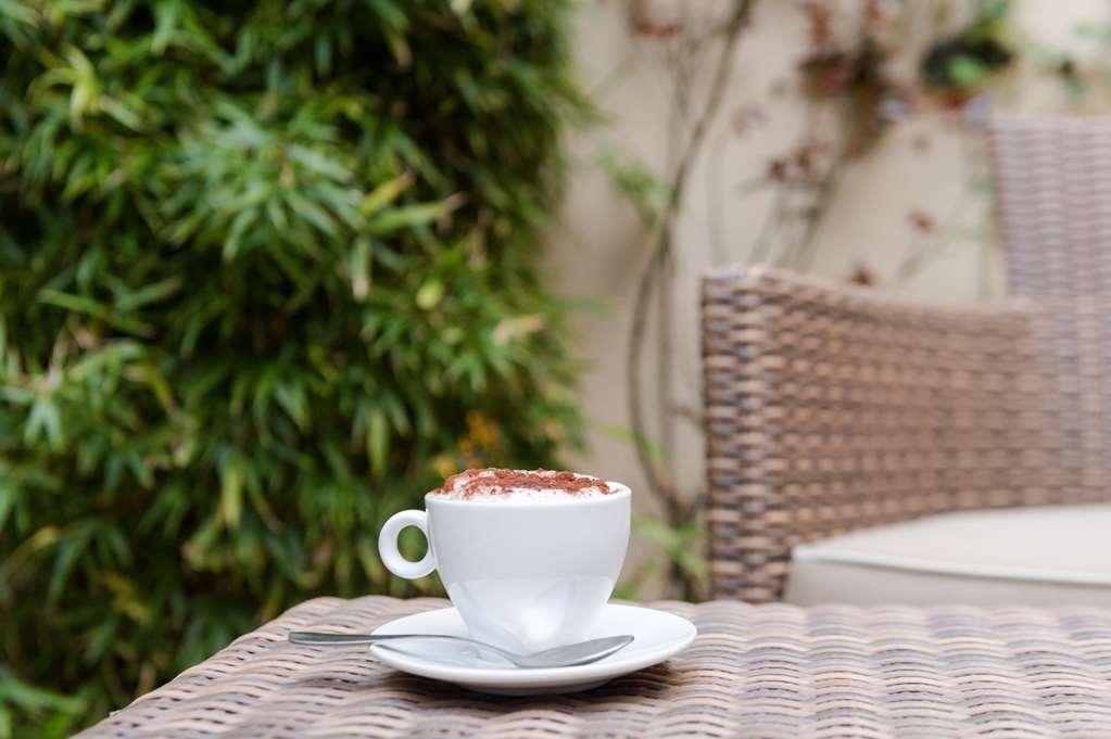 Ogaux Vieux Remparts Hotel Provins Servis gambar