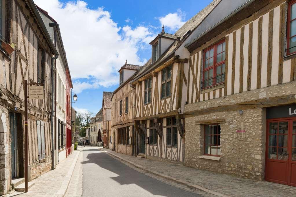 Ogaux Vieux Remparts Hotel Provins Luaran gambar